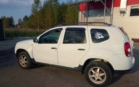 Dacia Duster I рестайлинг, 2010 год, 700 000 рублей, 12 фотография