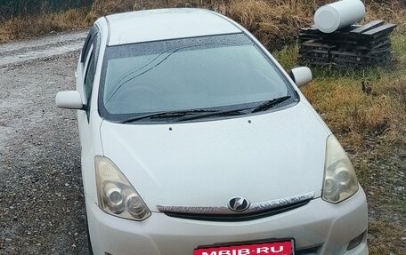 Toyota Wish II, 2006 год, 710 000 рублей, 2 фотография