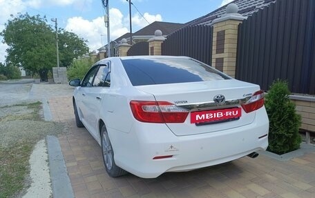 Toyota Camry, 2012 год, 1 960 000 рублей, 23 фотография