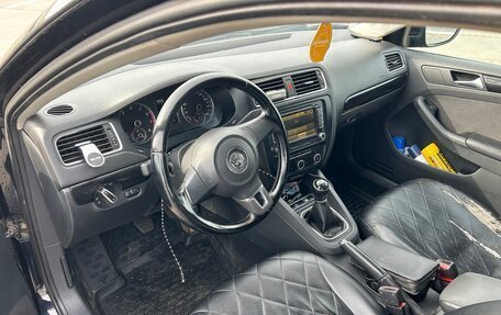 Volkswagen Jetta VI, 2012 год, 1 050 000 рублей, 11 фотография