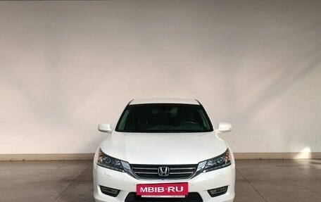 Honda Accord IX рестайлинг, 2013 год, 1 950 000 рублей, 2 фотография