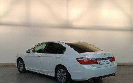 Honda Accord IX рестайлинг, 2013 год, 1 950 000 рублей, 6 фотография