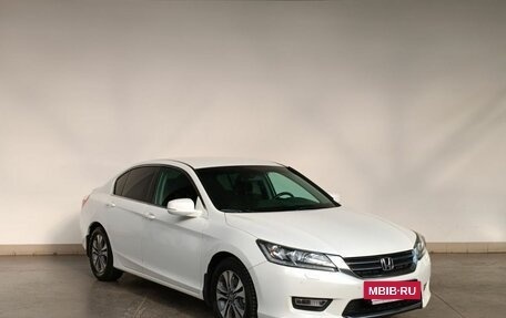 Honda Accord IX рестайлинг, 2013 год, 1 950 000 рублей, 3 фотография