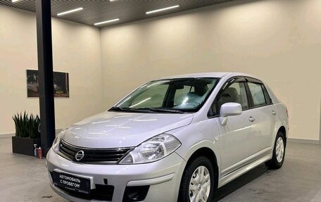 Nissan Tiida, 2013 год, 899 000 рублей, 1 фотография