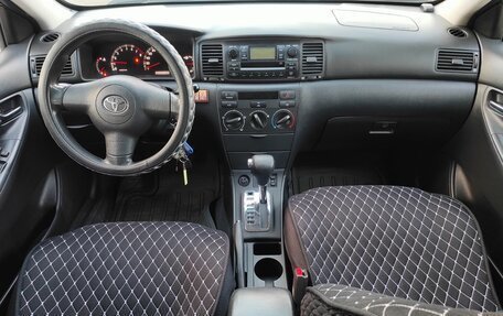 Toyota Corolla, 2004 год, 830 000 рублей, 7 фотография