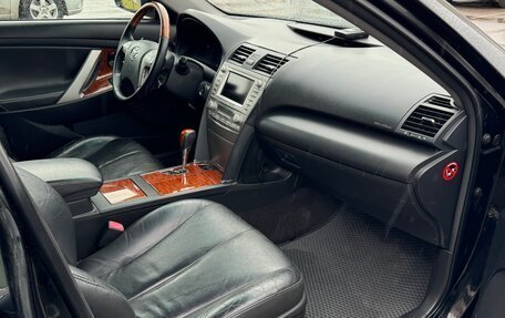 Toyota Camry, 2011 год, 1 250 000 рублей, 8 фотография