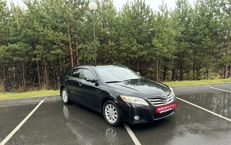 Toyota Camry, 2011 год, 1 250 000 рублей, 18 фотография