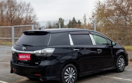 Toyota Wish II, 2013 год, 1 700 000 рублей, 21 фотография