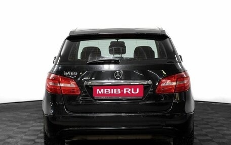 Mercedes-Benz B-Класс, 2012 год, 1 300 000 рублей, 7 фотография