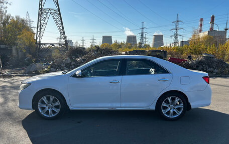 Toyota Camry, 2013 год, 1 900 000 рублей, 2 фотография