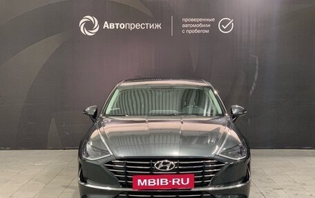 Hyundai Sonata VIII, 2021 год, 2 700 000 рублей, 2 фотография