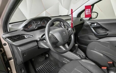 Peugeot 208 II, 2013 год, 819 000 рублей, 15 фотография