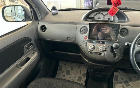 Toyota Sienta I, 2012 год, 1 189 000 рублей, 14 фотография