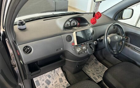 Toyota Sienta I, 2012 год, 1 189 000 рублей, 13 фотография