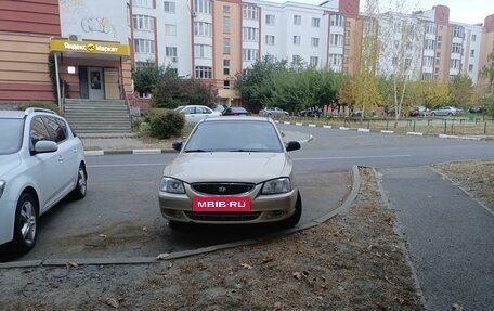 Hyundai Accent II, 2003 год, 350 000 рублей, 3 фотография