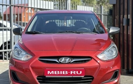 Hyundai Solaris II рестайлинг, 2013 год, 755 000 рублей, 2 фотография