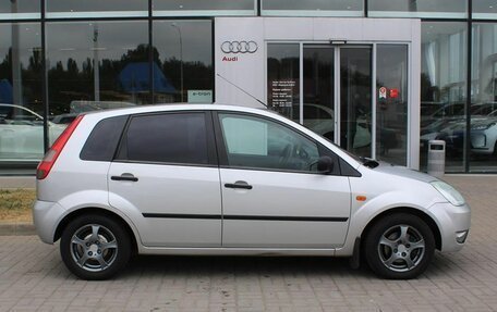 Ford Fiesta, 2005 год, 499 000 рублей, 4 фотография