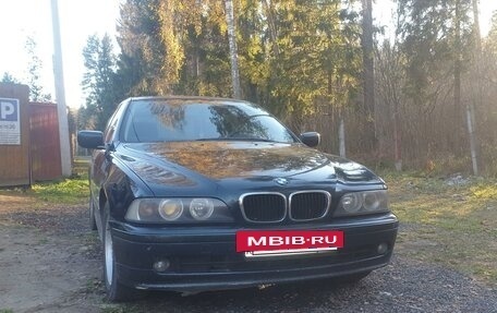 BMW 5 серия, 2003 год, 650 000 рублей, 24 фотография