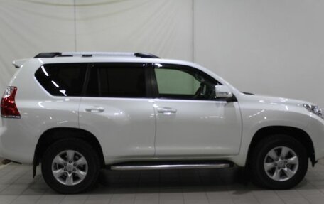 Toyota Land Cruiser Prado 150 рестайлинг 2, 2013 год, 3 150 000 рублей, 4 фотография