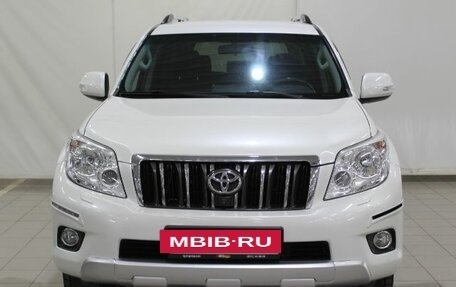 Toyota Land Cruiser Prado 150 рестайлинг 2, 2013 год, 3 150 000 рублей, 2 фотография