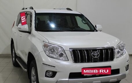 Toyota Land Cruiser Prado 150 рестайлинг 2, 2013 год, 3 150 000 рублей, 3 фотография