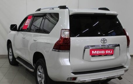 Toyota Land Cruiser Prado 150 рестайлинг 2, 2013 год, 3 150 000 рублей, 7 фотография