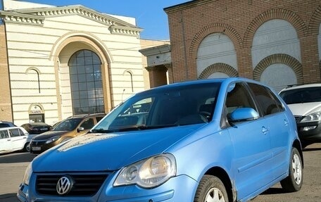 Volkswagen Polo IV рестайлинг, 2005 год, 500 000 рублей, 2 фотография