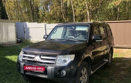 Mitsubishi Pajero IV, 2007 год, 2 фотография