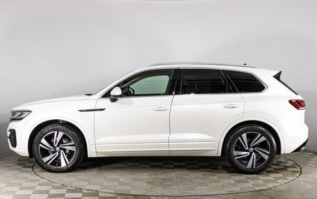 Volkswagen Touareg III, 2019 год, 6 399 000 рублей, 8 фотография