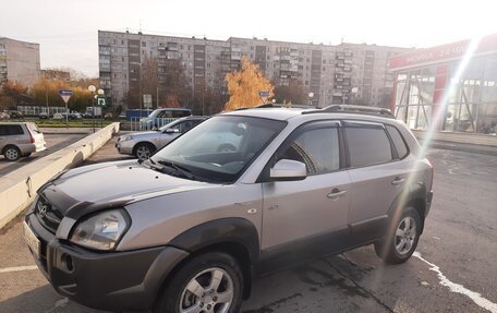 Hyundai Tucson III, 2004 год, 930 000 рублей, 1 фотография