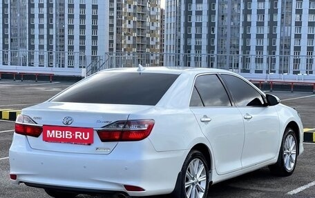 Toyota Camry, 2015 год, 1 997 000 рублей, 5 фотография