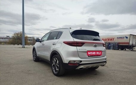 KIA Sportage IV рестайлинг, 2019 год, 2 950 000 рублей, 4 фотография