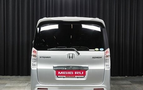 Honda Stepwgn IV, 2010 год, 1 698 000 рублей, 5 фотография