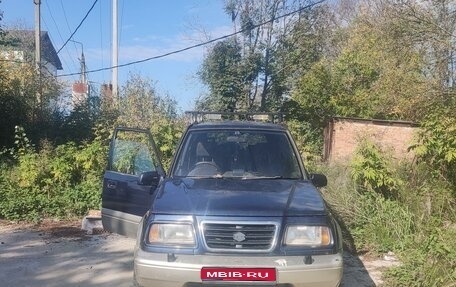 Suzuki Escudo III, 1995 год, 580 000 рублей, 1 фотография