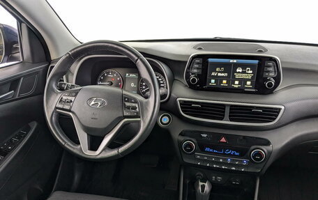 Hyundai Tucson III, 2019 год, 2 900 000 рублей, 24 фотография