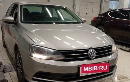 Volkswagen Jetta VI, 2016 год, 1 350 000 рублей, 2 фотография