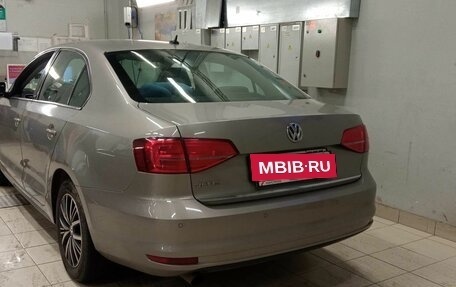 Volkswagen Jetta VI, 2016 год, 1 350 000 рублей, 4 фотография