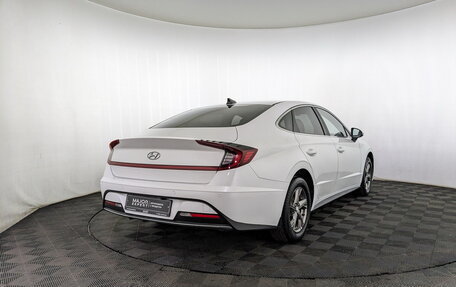 Hyundai Sonata VIII, 2022 год, 2 650 000 рублей, 5 фотография