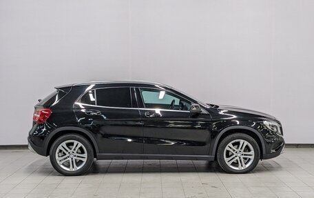 Mercedes-Benz GLA, 2015 год, 2 375 000 рублей, 4 фотография