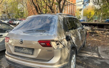 Volkswagen Tiguan II, 2020 год, 850 000 рублей, 2 фотография