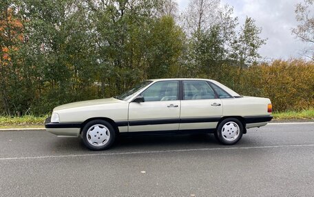 Audi 100, 1987 год, 250 000 рублей, 1 фотография