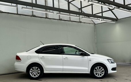 Volkswagen Polo VI (EU Market), 2013 год, 980 000 рублей, 8 фотография