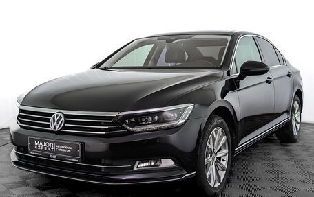 Volkswagen Passat B8 рестайлинг, 2015 год, 2 055 000 рублей, 1 фотография