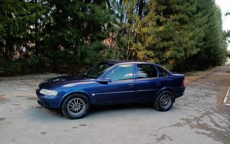 Opel Vectra B рестайлинг, 1997 год, 335 000 рублей, 2 фотография