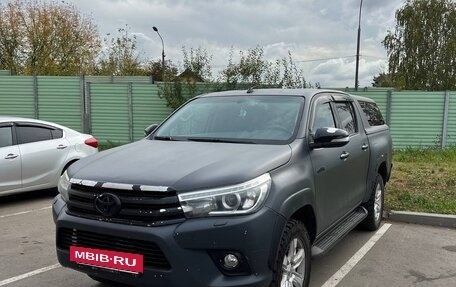 Toyota Hilux VIII, 2015 год, 2 550 000 рублей, 13 фотография