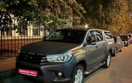 Toyota Hilux VIII, 2015 год, 2 550 000 рублей, 12 фотография