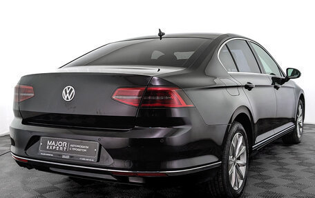 Volkswagen Passat B8 рестайлинг, 2015 год, 2 055 000 рублей, 5 фотография