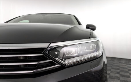 Volkswagen Passat B8 рестайлинг, 2015 год, 2 055 000 рублей, 17 фотография