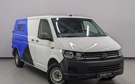 Volkswagen Transporter T6 рестайлинг, 2019 год, 1 530 000 рублей, 3 фотография