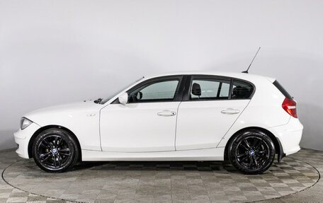 BMW 1 серия, 2011 год, 890 000 рублей, 8 фотография